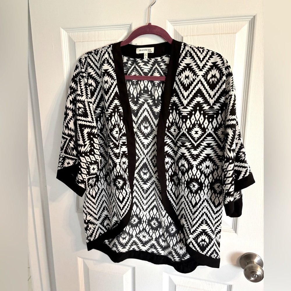 Monteau Black and White Patterned Open Jacket